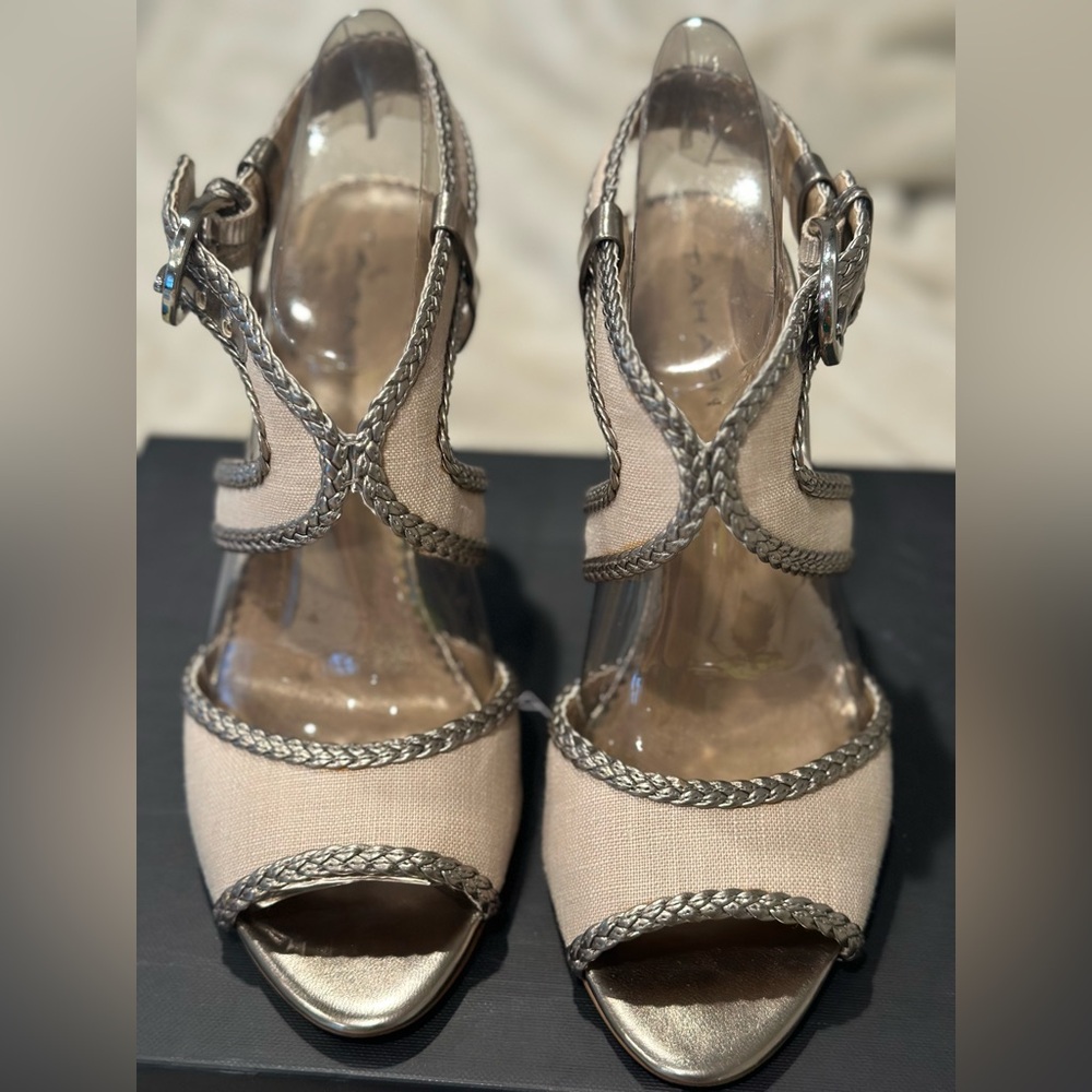Tahari heels size 5 1/2